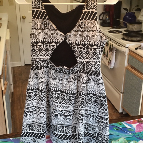 Adorable Mini: Super Fun Pattern! - Picture 3 of 5